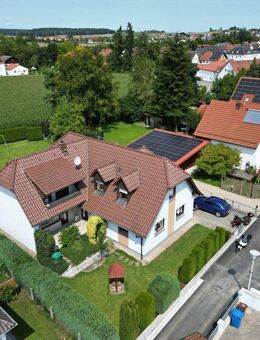 Familientraum mit 1.100 qm Grundstück in Stadtrandlage! - Abensberg