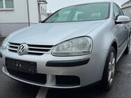 VW Golf mit Klimaanlage mit neuem TÜV und aus 1.Hand - Radebeul