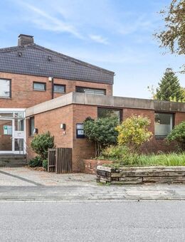 Wohn- und Geschäftshaus mit viel Potenzial in Bremerhaven-Grünhöfe - Bremerhaven