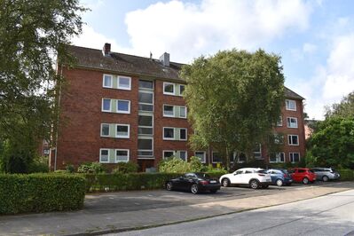 Charmante 3-Zimmer-Wohnung mit Loggia in Wedel