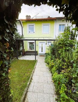 Reihenmittelhaus mit Garage - München