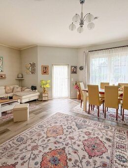 Wohnung mit eigenem Garten: Modern, Südausrichtung, Fußbodenheizung - Berlin