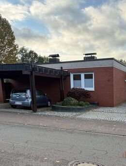 IMMOBILIEN GUMNIOR präsentiert: Großzügiger Bungalow mit Garten in Rheine - Rheine