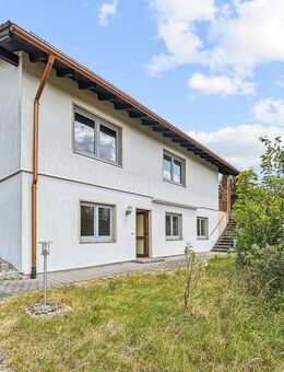 Großzügiges Einfamilienhaus in ruhiger Wohnlage mit Weitblick und Potenzial in Oberkotzau - Oberkotzau