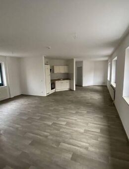 Nichts für Konservative!! Moderne! 2-Raum-Wohnung - Altenburg