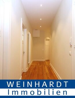 Stilvoll sanierter Altbau mit 4 Zimmern und 2 Balkonen in Toplage - Hamburg
