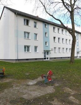 Wohnung mit Duschbad und Balkon ! - Bochum
