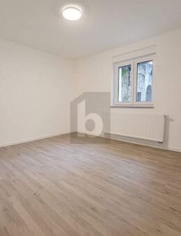 SCHÖNES WG-ZIMMER IN ZENTRALER LAGE (4) - Geislingen (Steige)