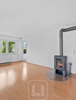 Wohlfühloase mit Charme | 4 Zimmer | ca. 98 m² | 1. OG | Balkon | Schwedenofen | Garage - Weil der Stadt