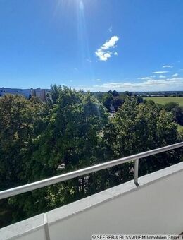 Ettlingen Stadt - Gepflegte 3 Zimmer ETW mit Panoramablick ins Grüne - Ettlingen