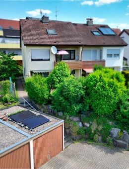 Geräumige Doppelhaushälfte mit gepflegtem Garten zur Kapitalanlage - Calw