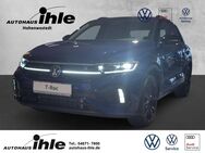 VW T-Roc, 1.5 TSI R-Line Black Style, Jahr 2024 - Hohenwestedt