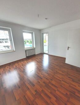Nähe KÖ - attraktive, helle 3 Zi.-Wohnung - Düsseldorf
