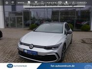 VW Golf, 2.0 l TDI R-Line, Jahr 2024 - Rostock