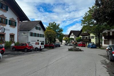 Einfamilienhaus im historischen Ortskern von Partenkirchen (GAP) zu verkaufen!