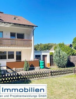 ** Waldrandlage ** Großzügiges 1-Familienhaus (REH) mit tollem Garten und großer Garage - Obertshausen