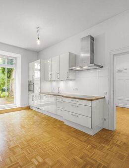 Erdgeschosswohnung mit Terrasse und Gartenzugang in saniertem Altbau - München