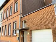 Teilsaniertes Mehrfamilienhaus mit 3 Wohnungen, bereits Teileigentum gebildet - Riegelsberg
