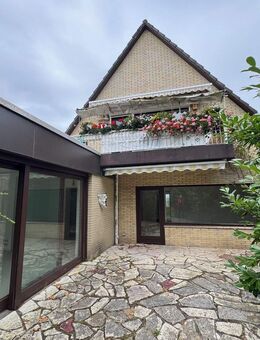 Kauf gegen Gebot: Norderstedt - im Speckgürtel von Hamburg / EFH mit Einliegerwhg und Vollkeller auf sonnigem Grdst. - Norderstedt