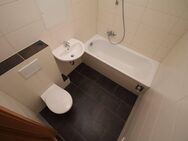 Optimal geschnittene Einraumwohnung mit Balkon und Aufzug - Leipzig