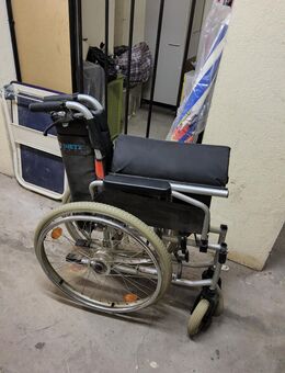 Hochwertiger Rollstuhl für schwerere Personen - Basel