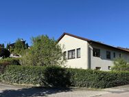 Einfamilienhaus in Bensheim-Hochstädten. Freistehend in unverbaubarer Hanglage. - Bensheim