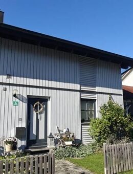 gepflegtes Doppelhaushälfte in guter Lage Holzständerbauweise - 721 - 3a - Kirchdorf (Inn)