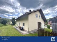 **Schön gelegenes, sanierungsbedürftiges Häuschen mit großem Garten** in Ringelai - Ringelai