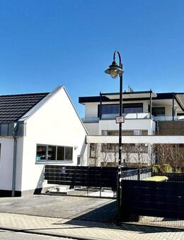 Jetzt Top Angebot, Architektenwohnhaus, einmaliger Penthousewohnung - Troisdorf