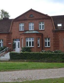 Saniertes Gutshaus in TOP Dorflage! - Berge (Brandenburg)