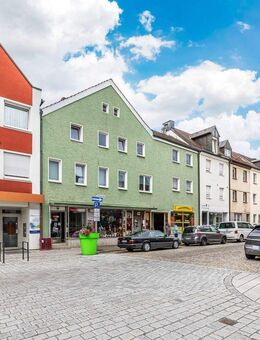 Wohn- und Geschäftshaus in der Schwandorfer Altstadt - im Sanierungsgebiet mit Entwicklungspotenzial - Schwandorf