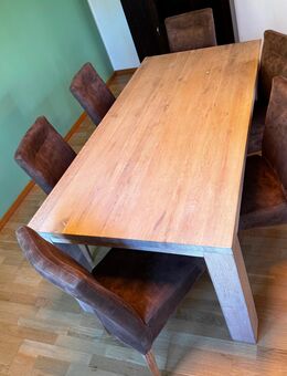 Esstisch + 6 Stühle v. Möbel Wikinger massiv, weiß gekälkt, - Broderstorf