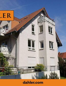 Helle Drei-Raum-Wohnung mit Balkon und Tiefgarage in ruhiger Lage - Freital