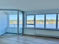 Welch ein Blick! In 2024 modernisiertes 1-Zimmer-Apartment im Wikingturm - Schleswig