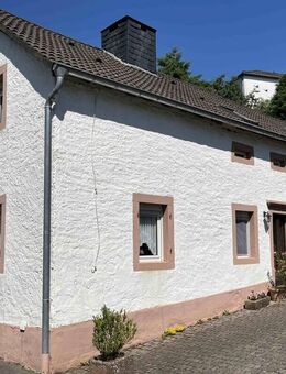 Gemütliches, ehemaliges Bauernhaus in Densborn - Densborn