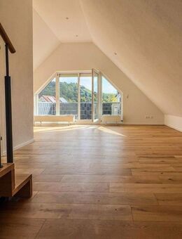 Moderne 4-Zimmer-Maisonette mit offenem Wohnkonzept, Balkon & TG-Stellplatz in Top-Lage - Neckarsulm