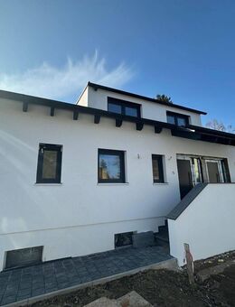 Wendelstein ~ Erstbezug einer Doppelhaushälfte mit zukunftsweisender Gebäudetechnik und grüner Energieeffizienzklasse - Wendelstein
