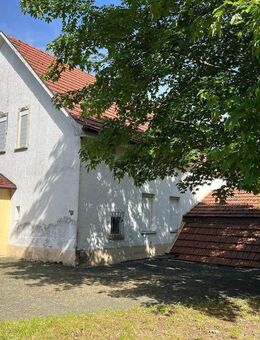 Ortsrandlage mit 4.200 qm Grundstück - Einmalige Gelegenheit in Tambach-Dietharz - Tambach-Dietharz (Thüringer Wald)