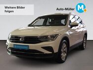 VW Tiguan, 1.5 TSI MOVE 18 Sitzhzng, Jahr 2023 - Hüttenberg