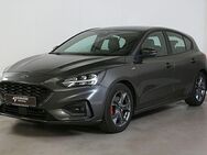 Ford Focus, 2.0 EcoBlue ST Line, Jahr 2020 - Paderborn