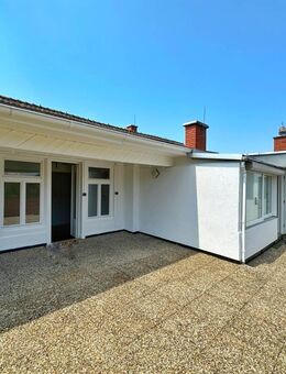 Großzügige, modernisierte Wohnung mit Dachterrasse in Gernsbach - sofort bezugsfrei! - Gernsbach