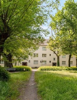Helle Zweizimmerwohnung in gepflegter Wohnanlage in Reinickendorf - Berlin