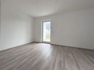 EI6688c Barrierefreie 4-Zimmer-Neubauwohnung mit Südbalkon / bei Schwandorf - Schwandorf