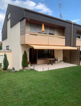 Attraktive gepflegte Doppelhaushälfte mit Garten, Garage und Südterrasse in Böblingen-Dagersheim - Böblingen