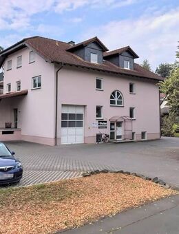 Helle 3-Zimmer DG Wohnung zu vermieten - Braunfels