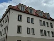 Erstbezug nach Kernsanierung-1,5 Zimmer-Studentenappartment möbliert mit Schlafboden - Erlangen