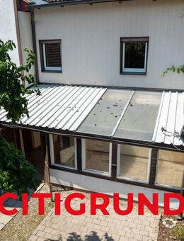 Erding - Reihenmittelhaus mit Wintergarten zur Modernisierung -Verwirklichen Sie Ihre Ideen! - Erding