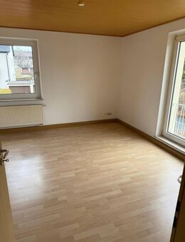3 Zimmer Wohnung in Selb im ersten Obergeschoss - Selb