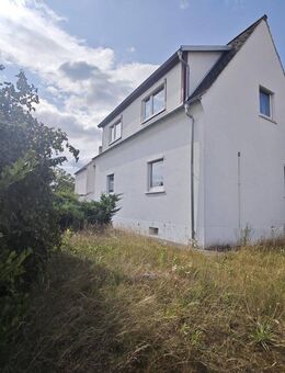 Familienidyll mit großem Garten - Charmantes Haus - Sanierungobjekt - Maxdorf