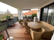 Einzigartige, moderne 4 Zimmer Luxus- Wohnung mit 144 m² Wohnfläche, 2 Bäder und riesigem Balkon, Tiefgarage und Stellplatz - Ottensoos